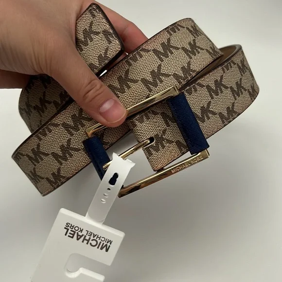 MICHAEL Michael Kors | Accessories | Michael Kors Ml Logo  display picture 1
